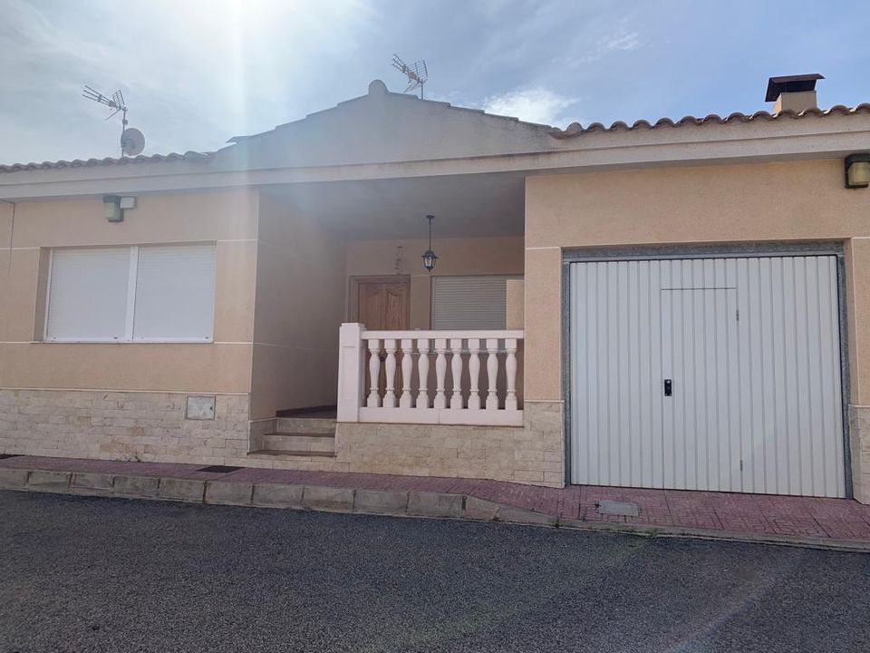 Rækkehus i Pinoso, Alicante - foto 1